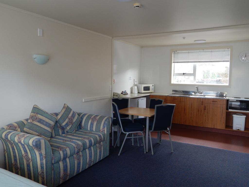 A'Abode Motor Lodge Palmerston North Exterior photo