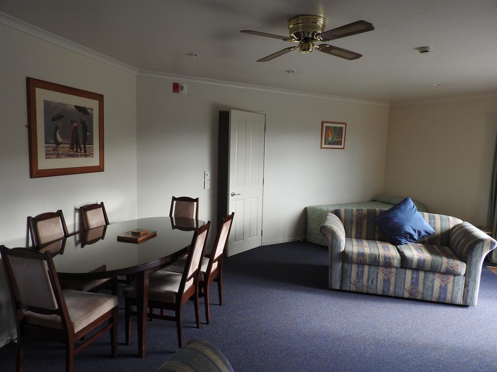A'Abode Motor Lodge Palmerston North Exterior photo