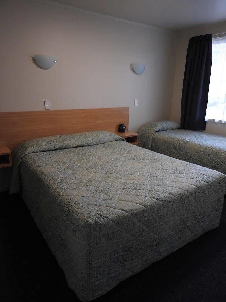 A'Abode Motor Lodge Palmerston North Exterior photo