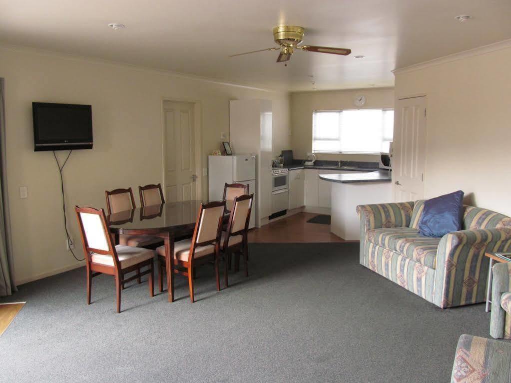 A'Abode Motor Lodge Palmerston North Exterior photo