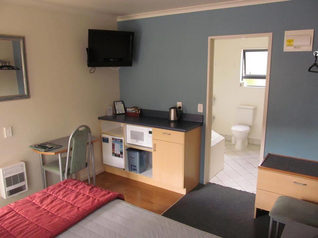 A'Abode Motor Lodge Palmerston North Exterior photo