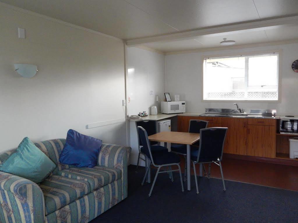 A'Abode Motor Lodge Palmerston North Exterior photo